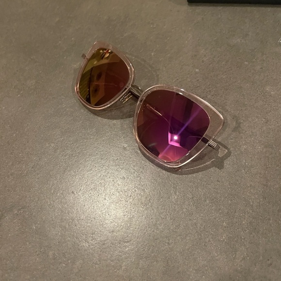 Maui Jim Violet Lake Sunglasses in Sunrise with pink transparent lenses - Picture 9 of 9